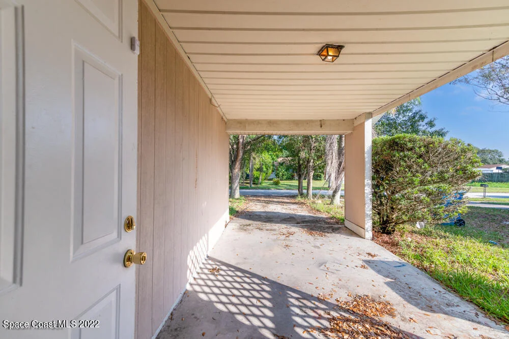 Photo of 1330 Creel Road NE