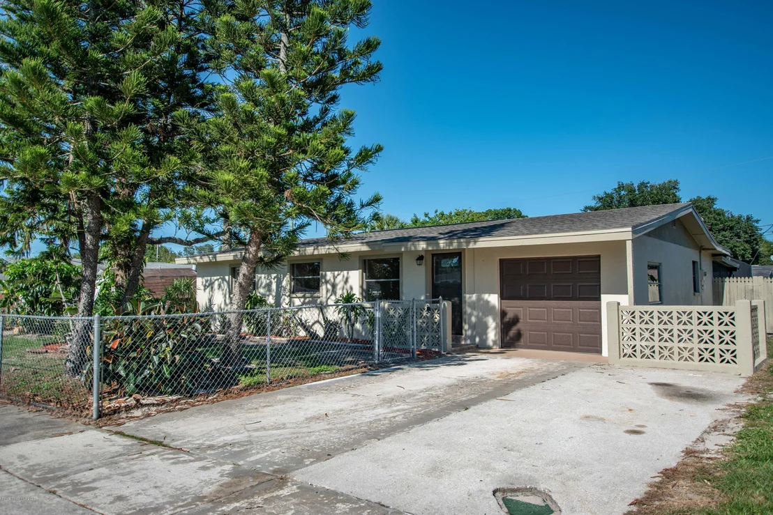 Photo of 2503 Marlowe Place
