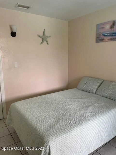 Photo of 1052 Myrtle Lane