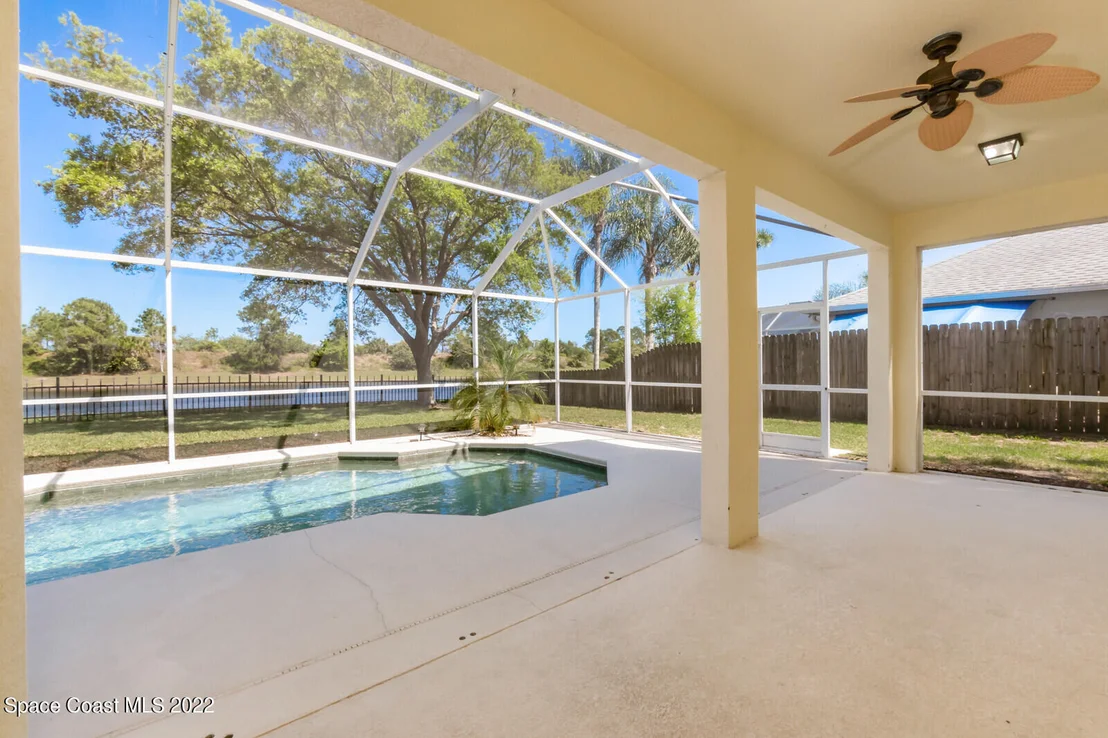 Photo of 2290 Summer Brook Street