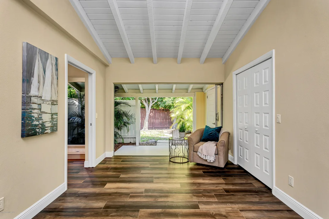 Photo of 304 Sand Pine Road
