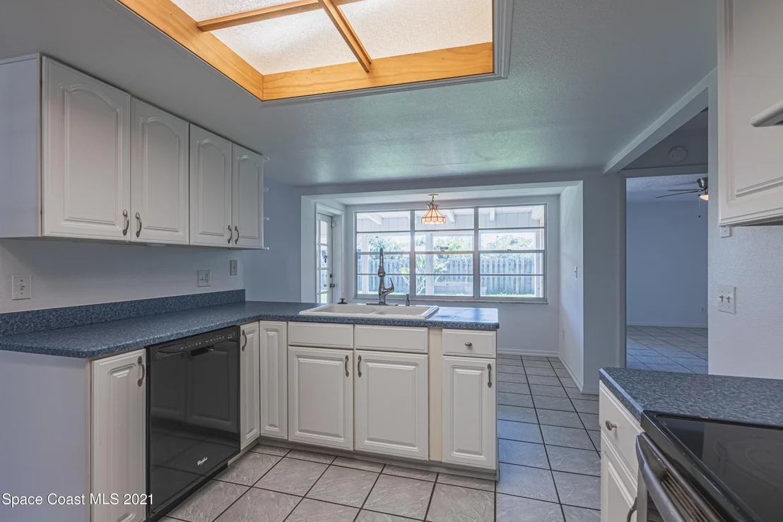 Photo of 2021 Tallpine Road