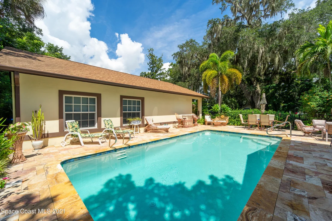 Photo of 1201 Rockledge Drive