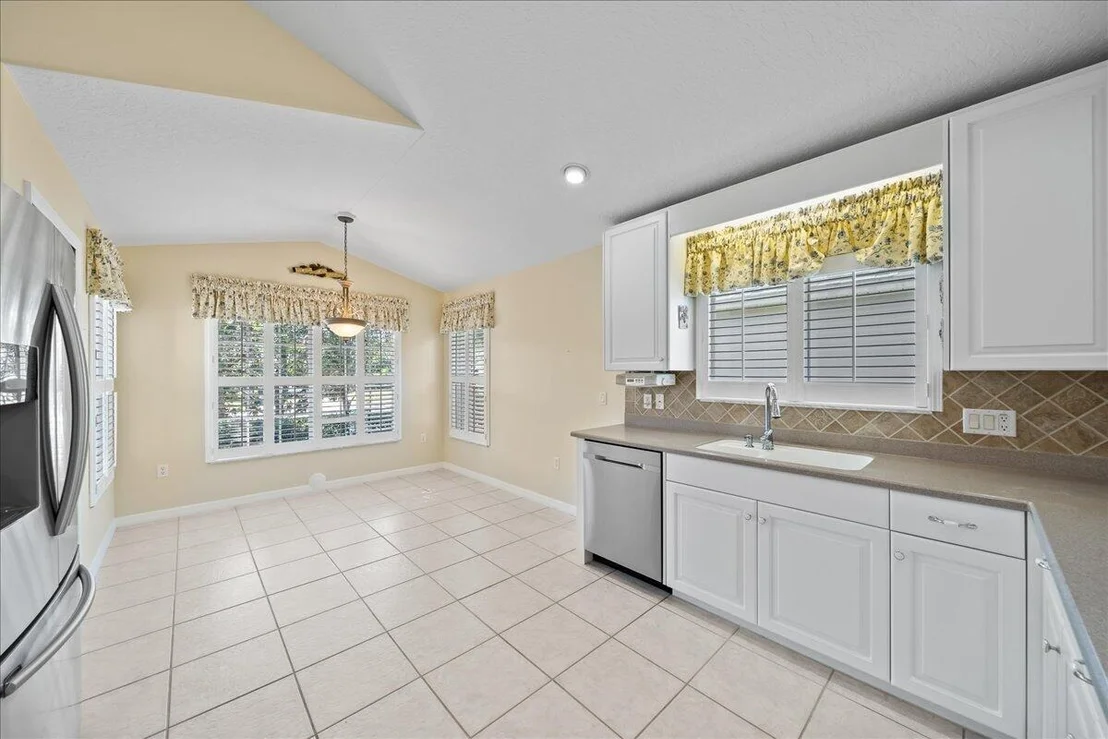 Photo of 1260 Indian Oaks Drive