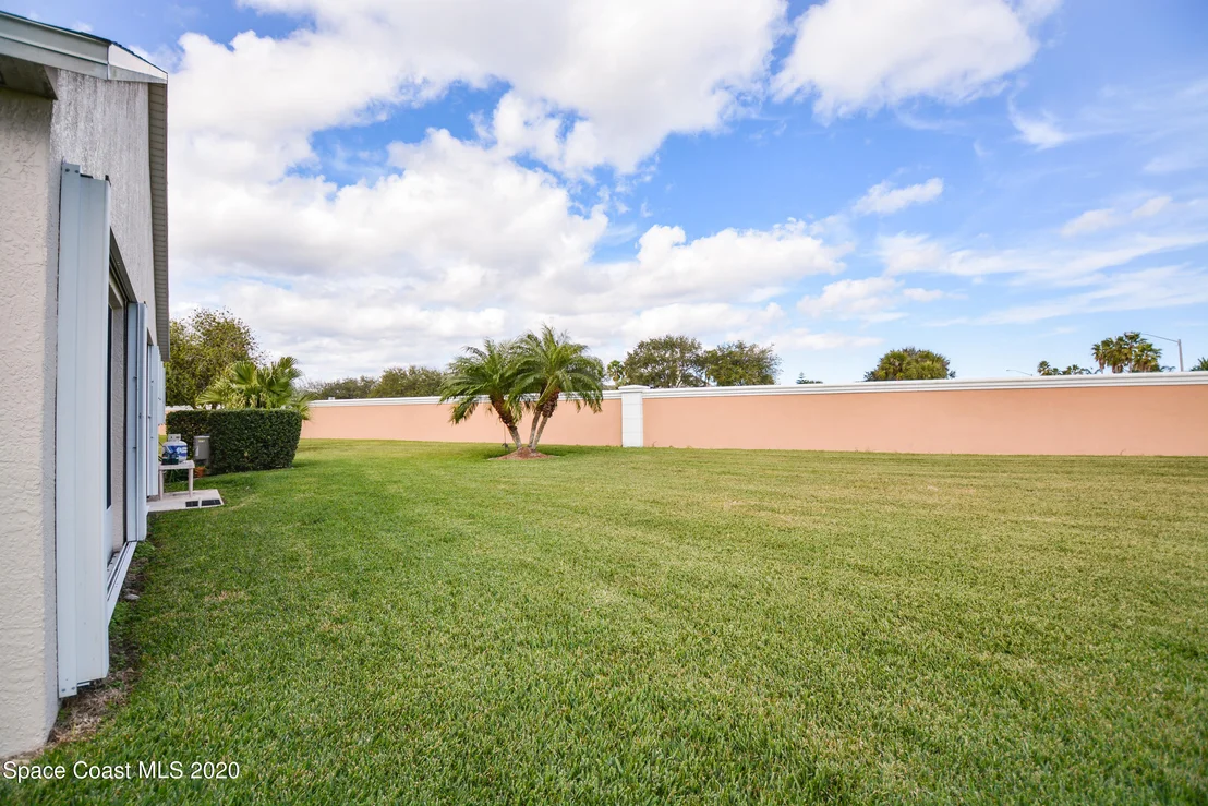 Photo of 1520 Lago Mar Drive