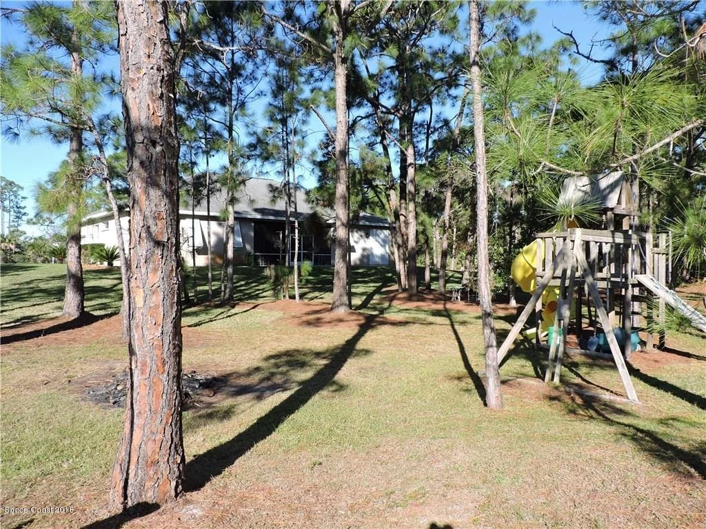 Photo of 6595 Indian River Boulevard