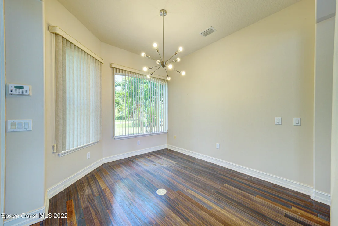 Photo of 334 Island Drive