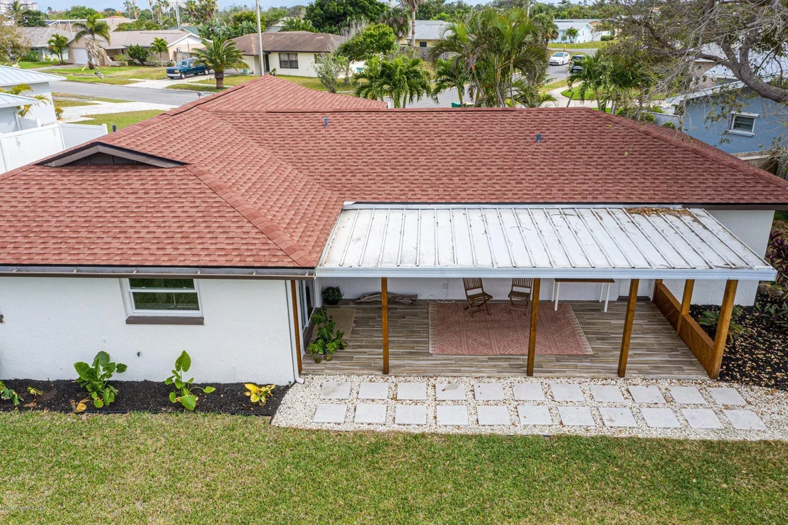 Photo of 541 Biscayne Drive
