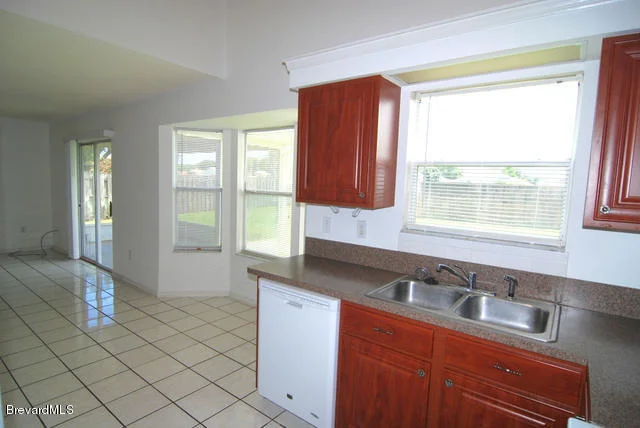 Photo of 7147 Hammock Lakes Drive