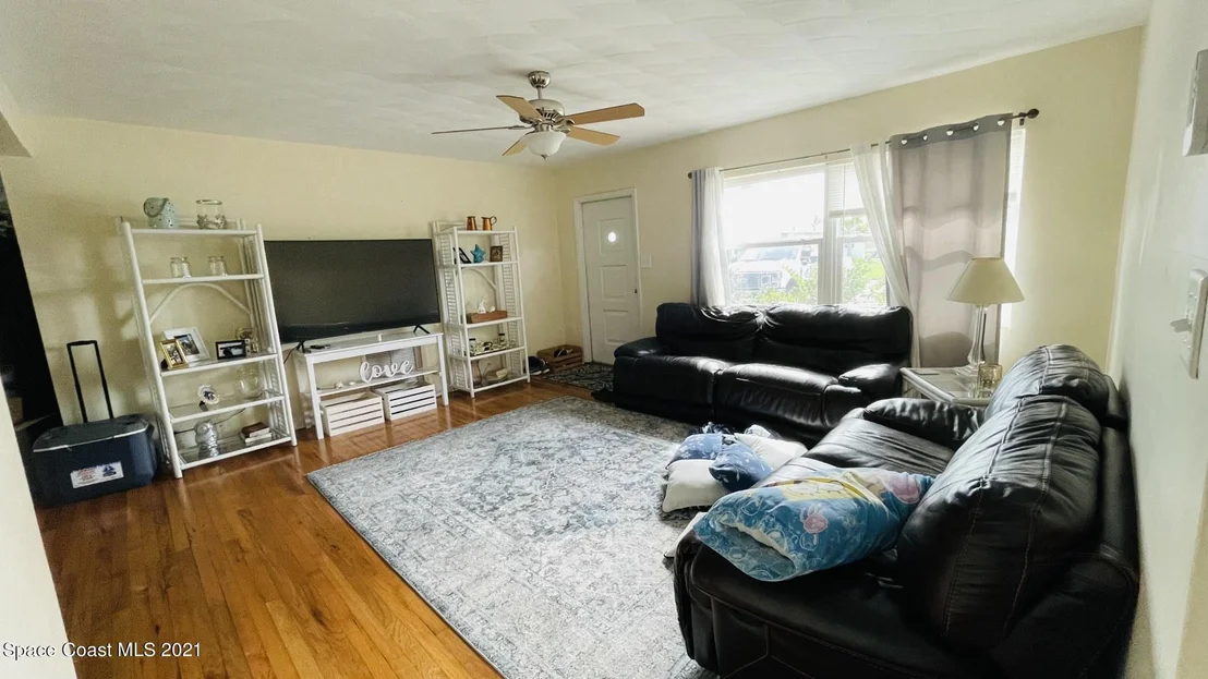 Photo of 2250 Sunset Avenue
