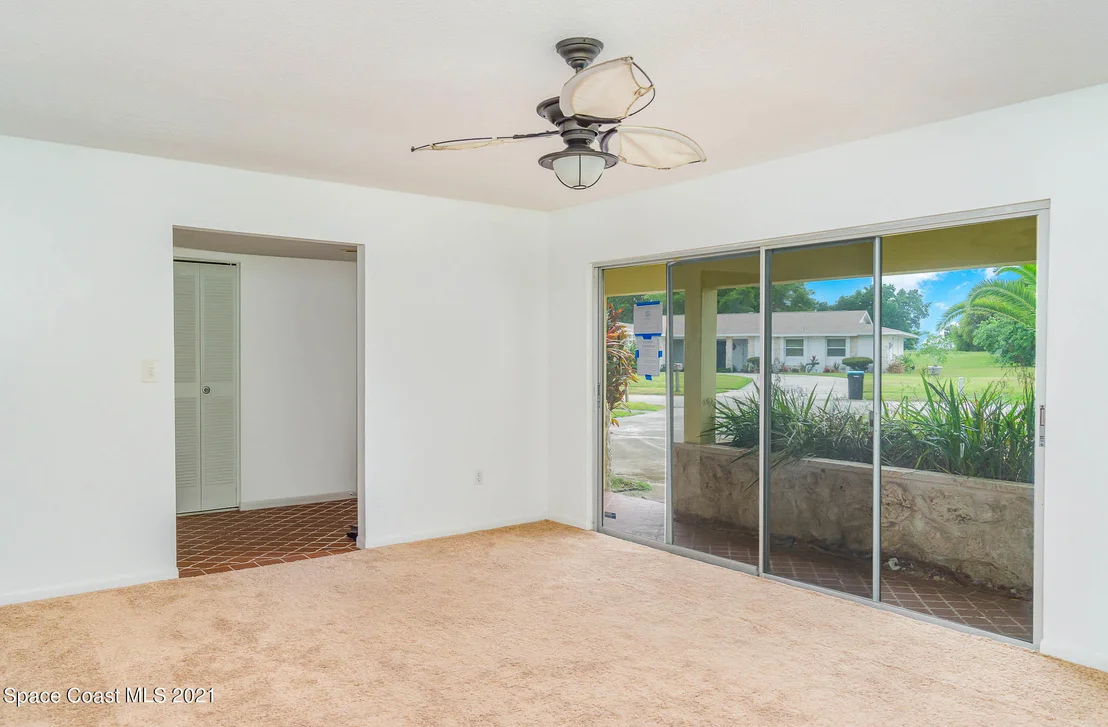Photo of 945 Waialae Circle NE