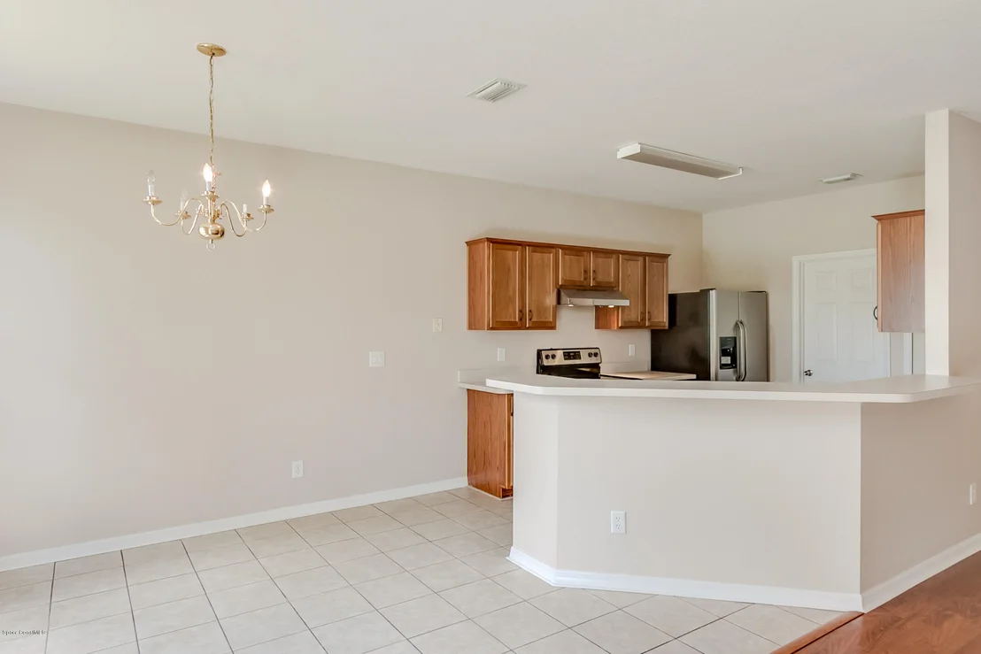 Photo of 621 Cressa Circle
