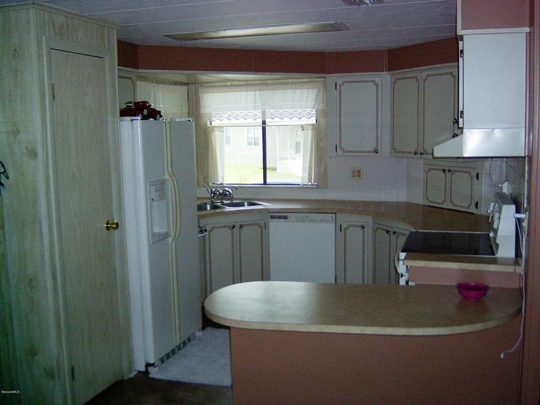 Photo of 542 Jennifer Circle