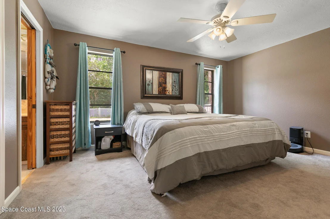 Photo of 4493 Country Road