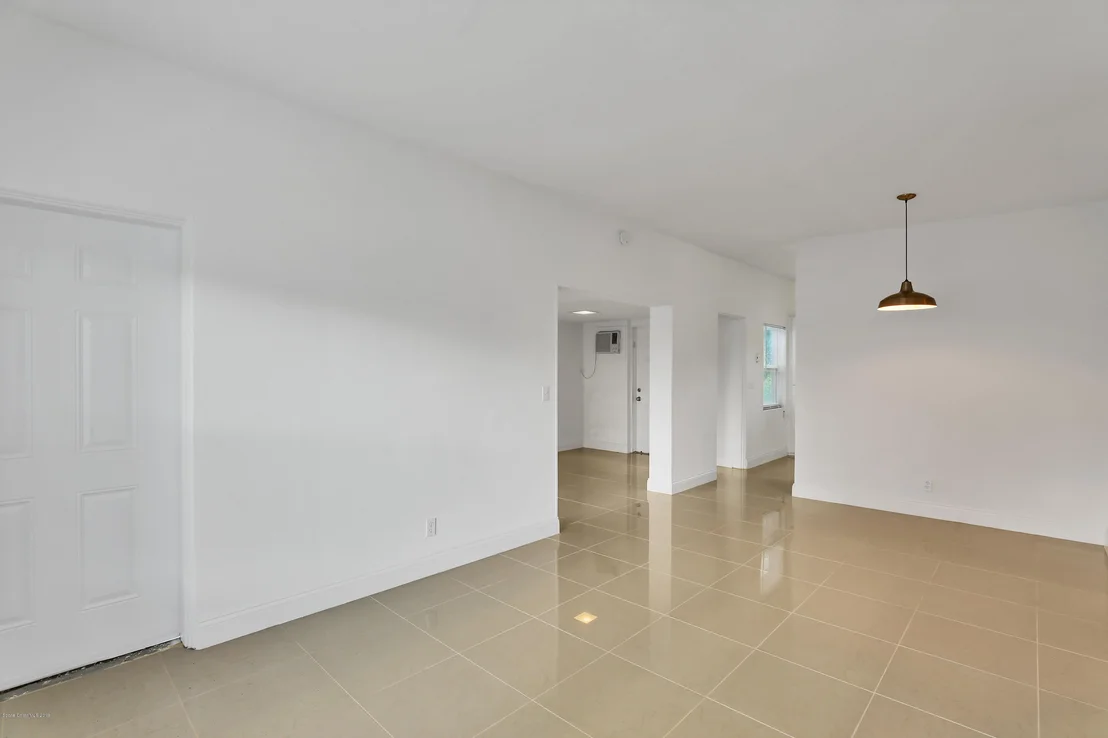 Photo of 1786 Cedarwood Drive