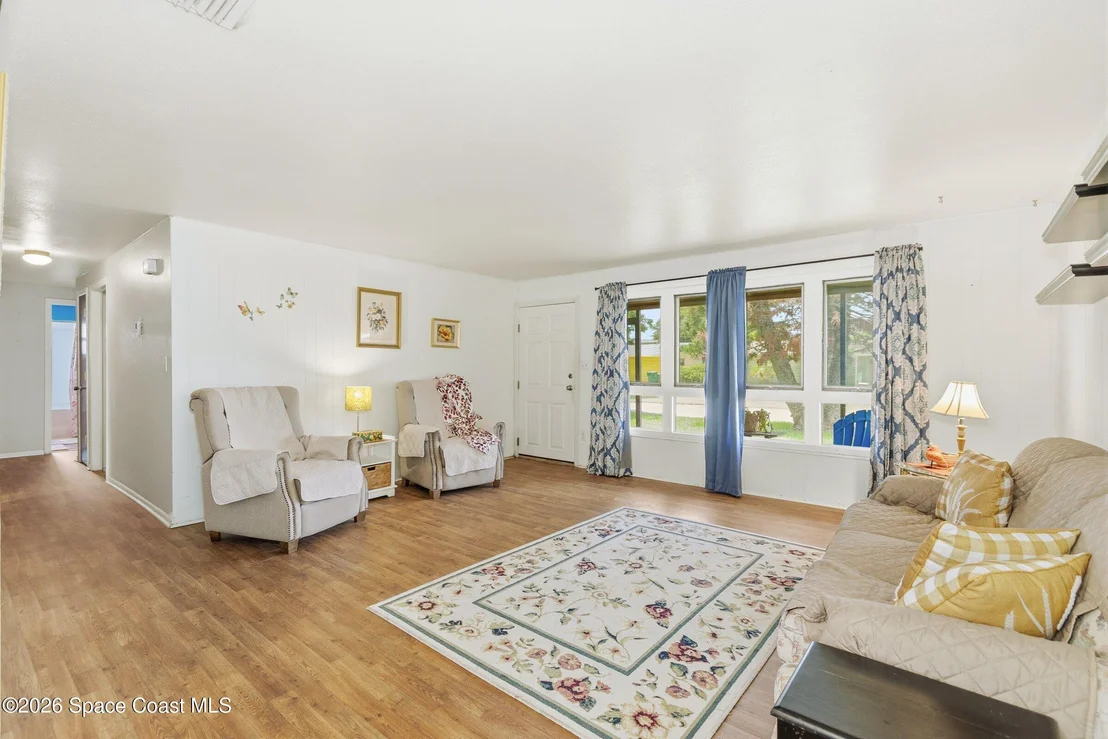 Photo of 1302 Sunwood Drive