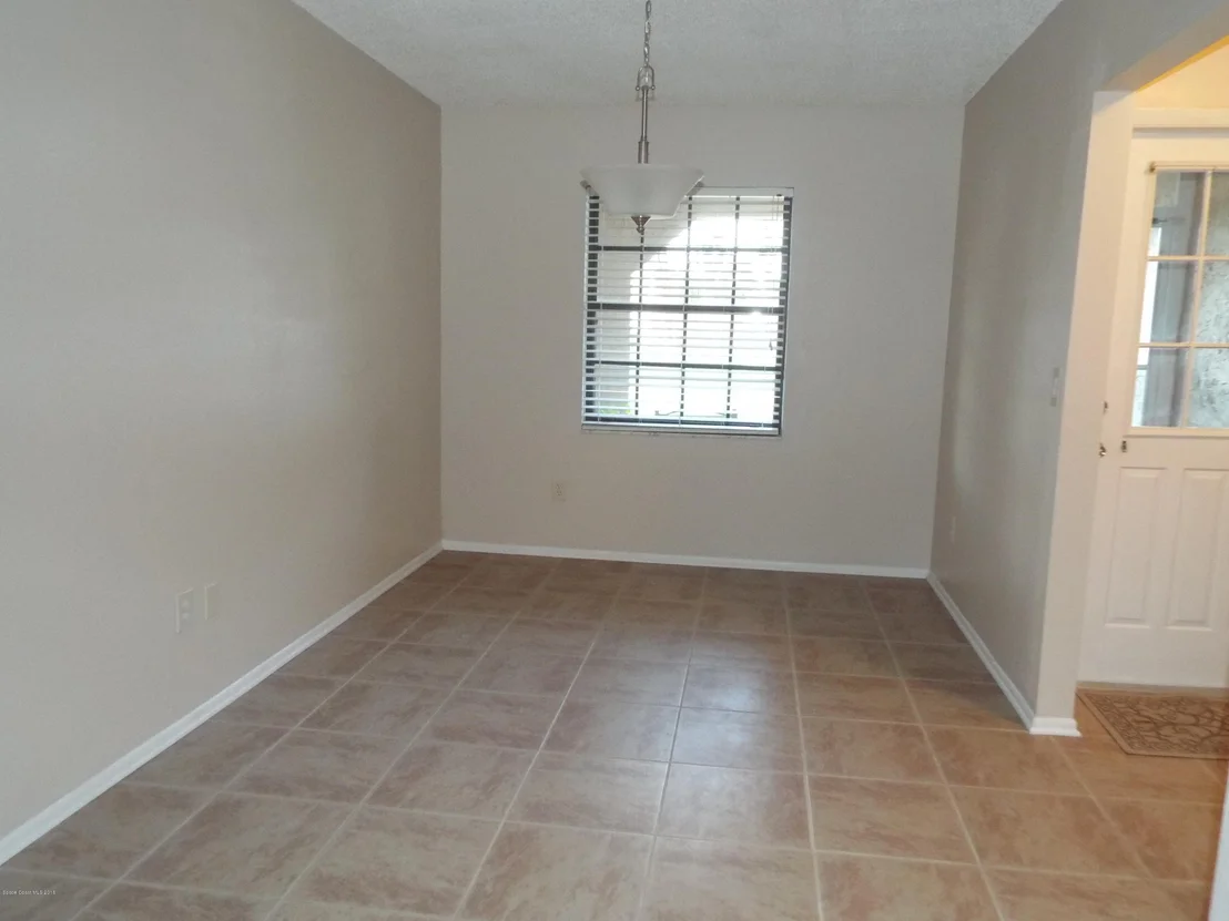 Photo of 1372 Fargo Drive