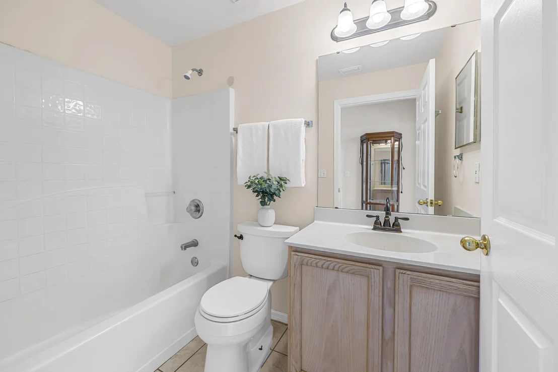 Photo of 1660 Vista Lake Circle
