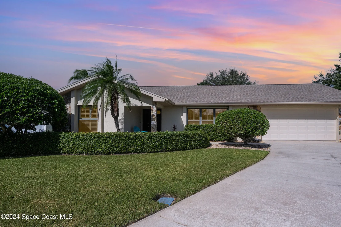 Photo of 1006 Cedarbrook Court
