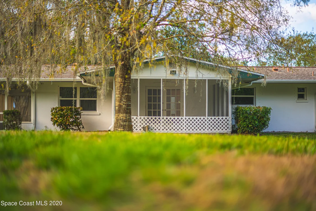 Photo of 1945 Trimble Road