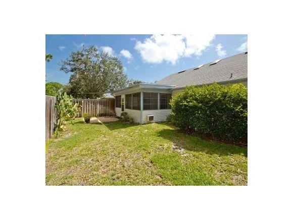 Photo of 4380 Silver Lake