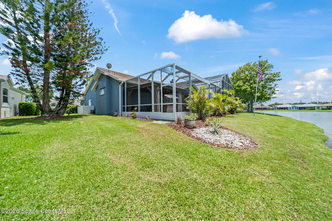 Photo of 950 Somerset Lane