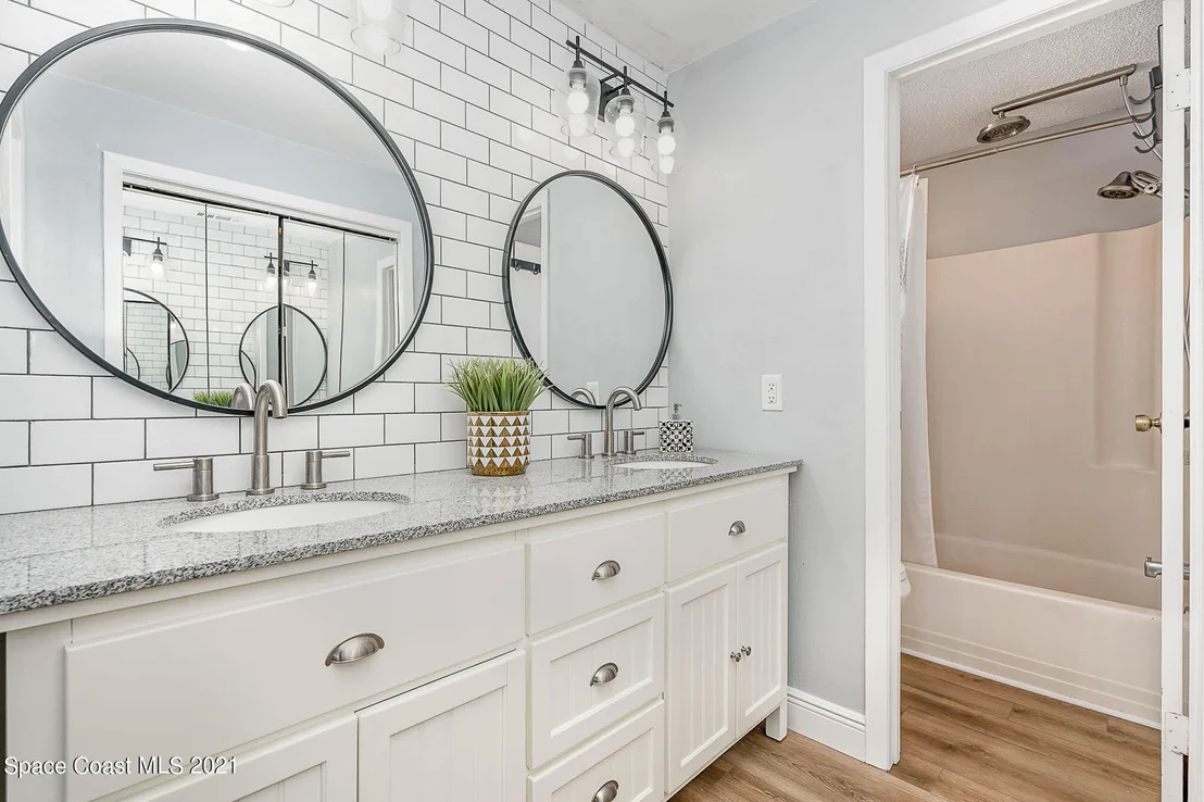Photo of 815 Kara Circle