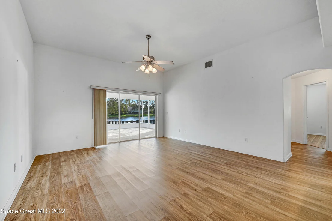 Photo of 719 Wyeth Street