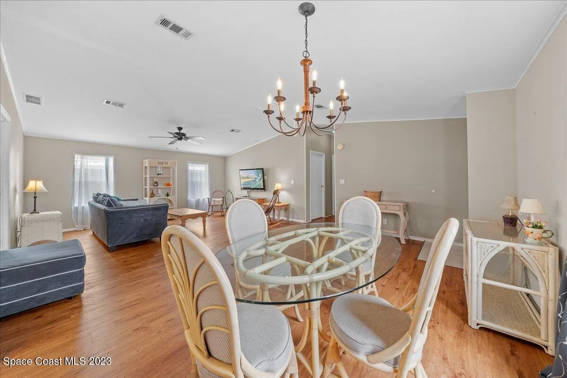 Photo of 3904 Silk Oak Place