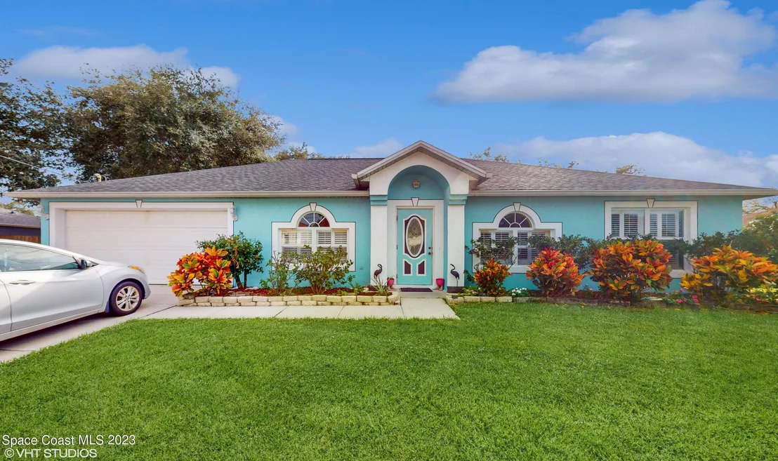 Photo of 3301 Craggy Bluff Place