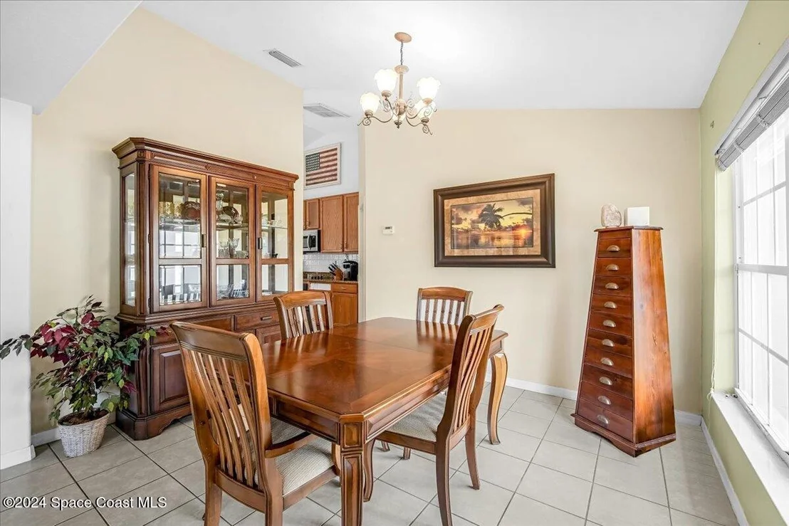 Photo of 6018 Newbury Circle