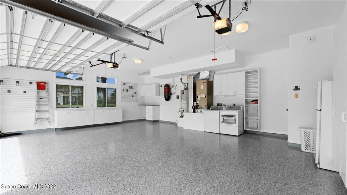 Photo of 873 Oak Park Drive