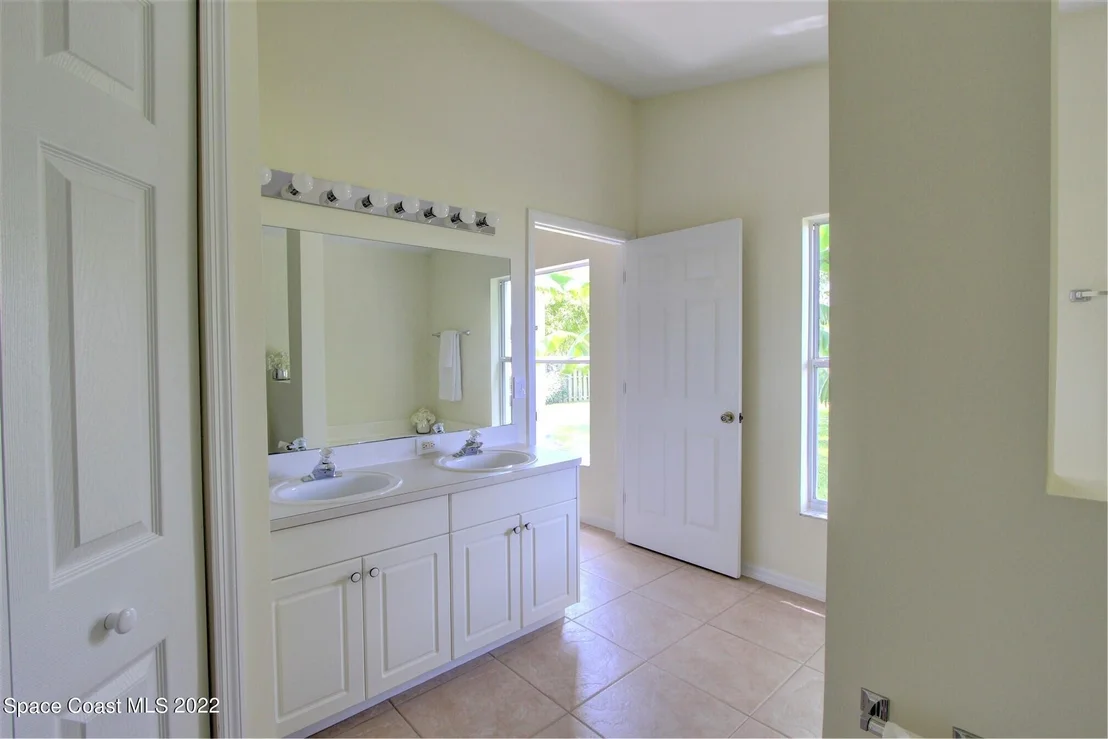 Photo of 8687 Mizell Drive