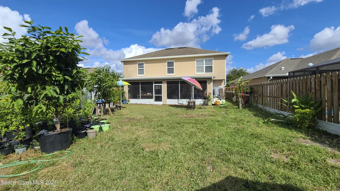 Photo of 1643 Sorento Circle