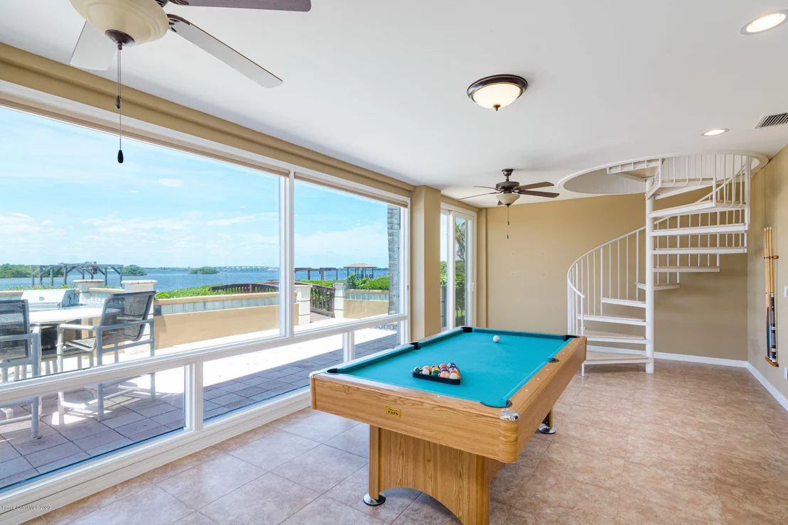 Photo of 454 Lanternback Island Drive