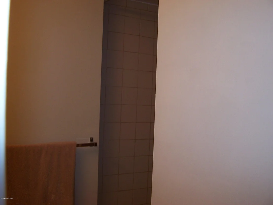 Photo of 6383 Hudson Road