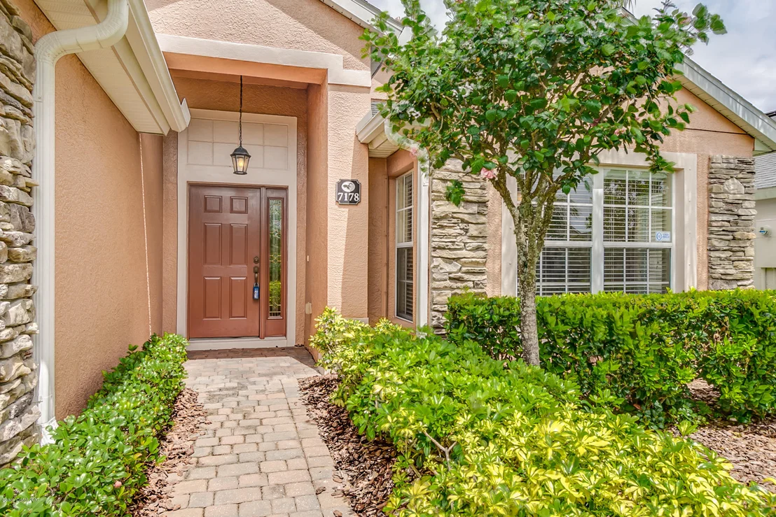 Photo of 7178 Broderick Drive