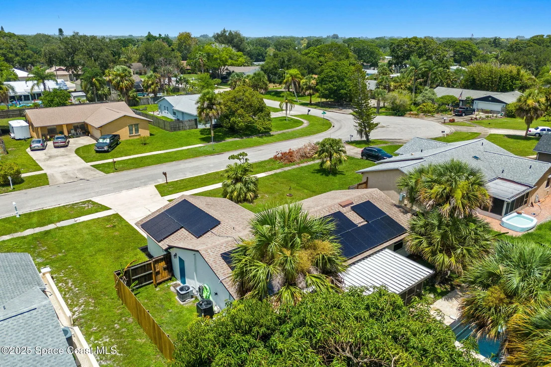 Photo of 3353 Jay Tee Drive