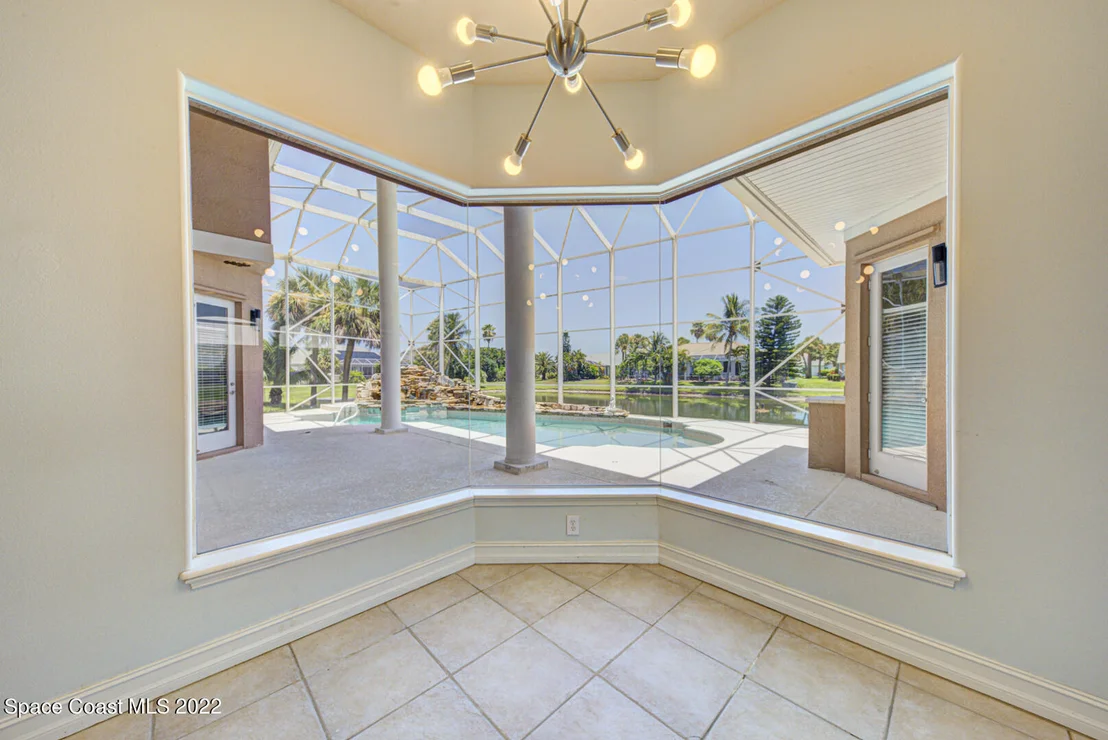 Photo of 334 Island Drive