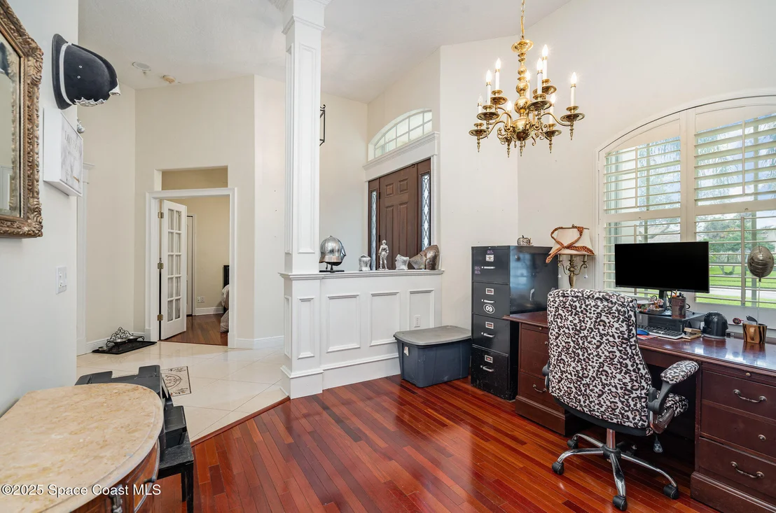 Photo of 2412 Woodfield Circle