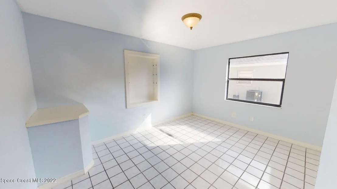 Photo of 272 E Haven Drive