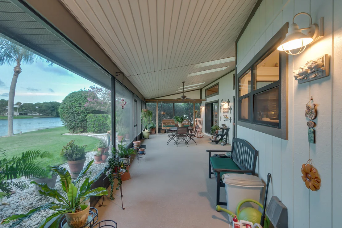 Photo of 529 Crystal Lake Drive