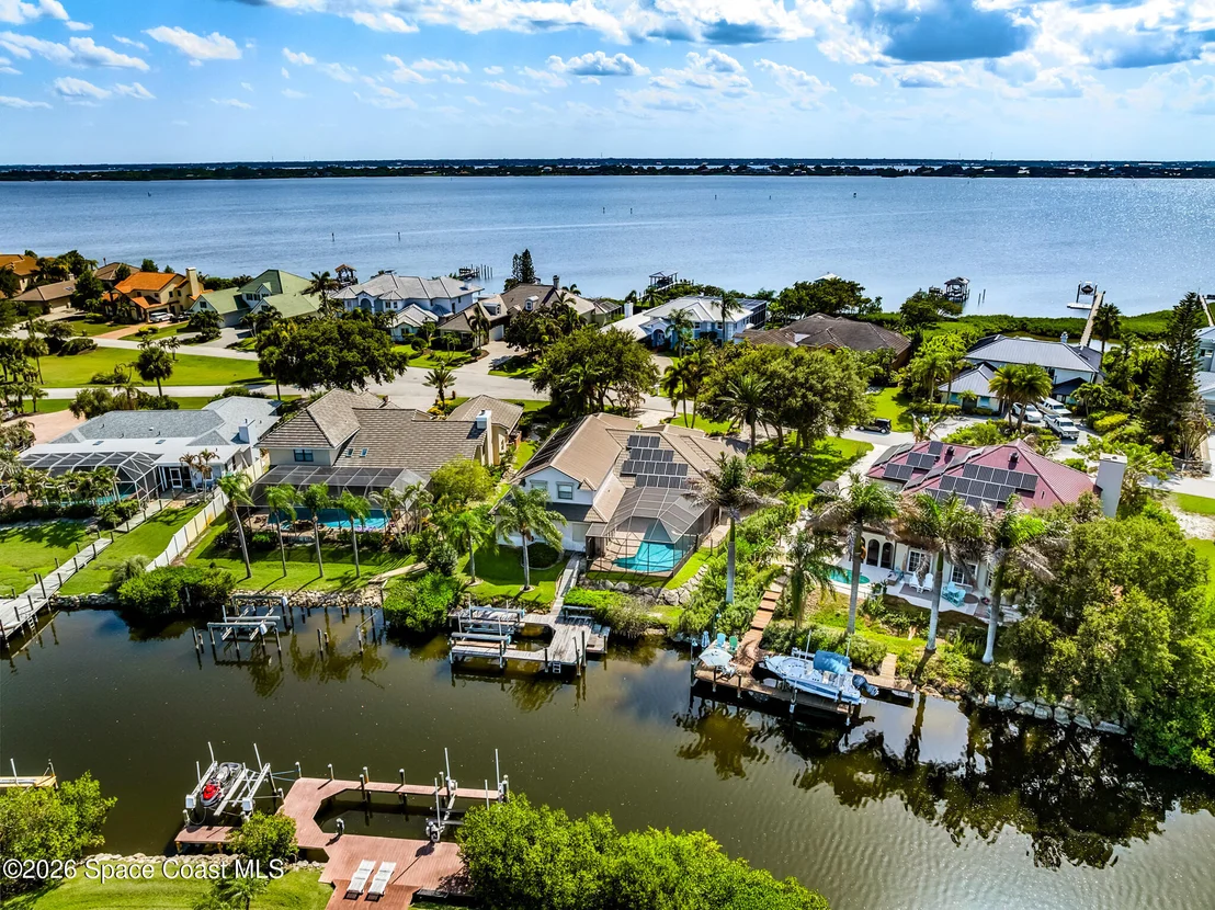 Photo of 515 Lanternback Island Drive