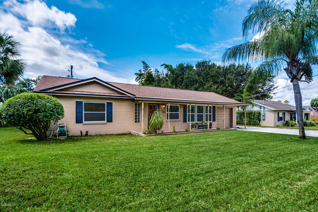 Photo of 710 Coral Drive