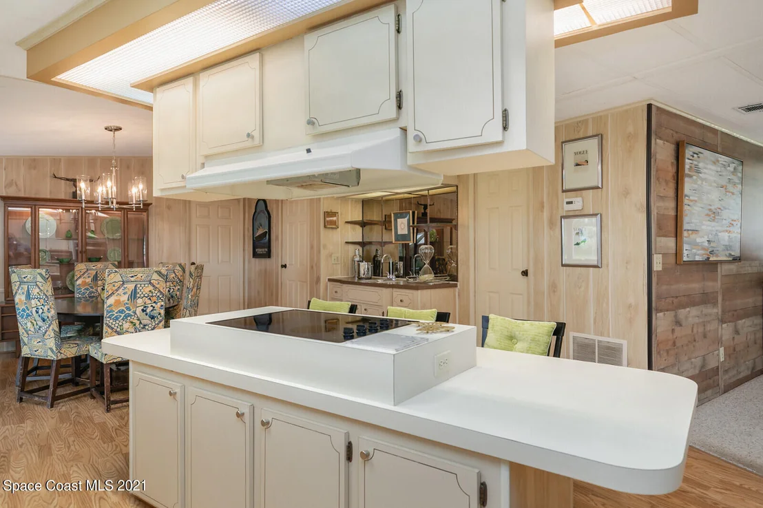 Photo of 532 Susan Drive