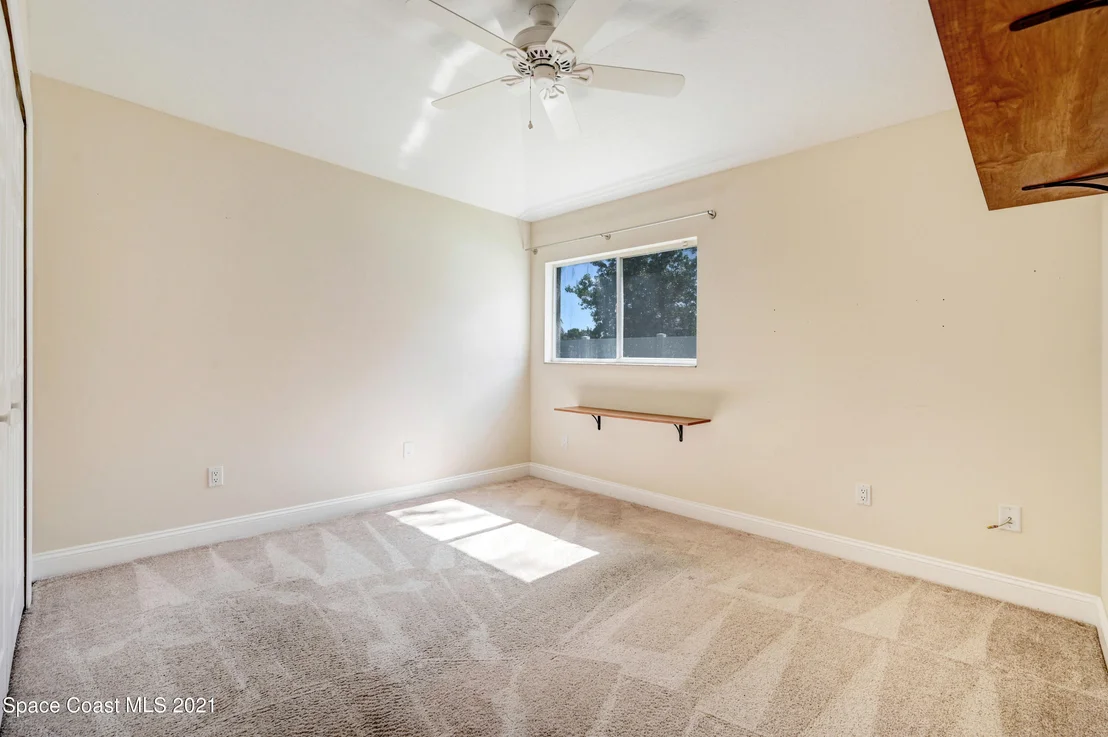 Photo of 1017 Pelican Lane