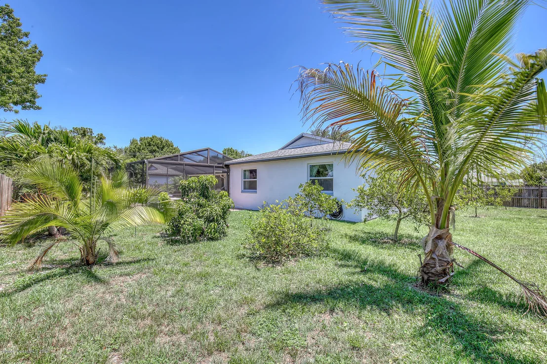 Photo of 1216 Palmdale Circle NE