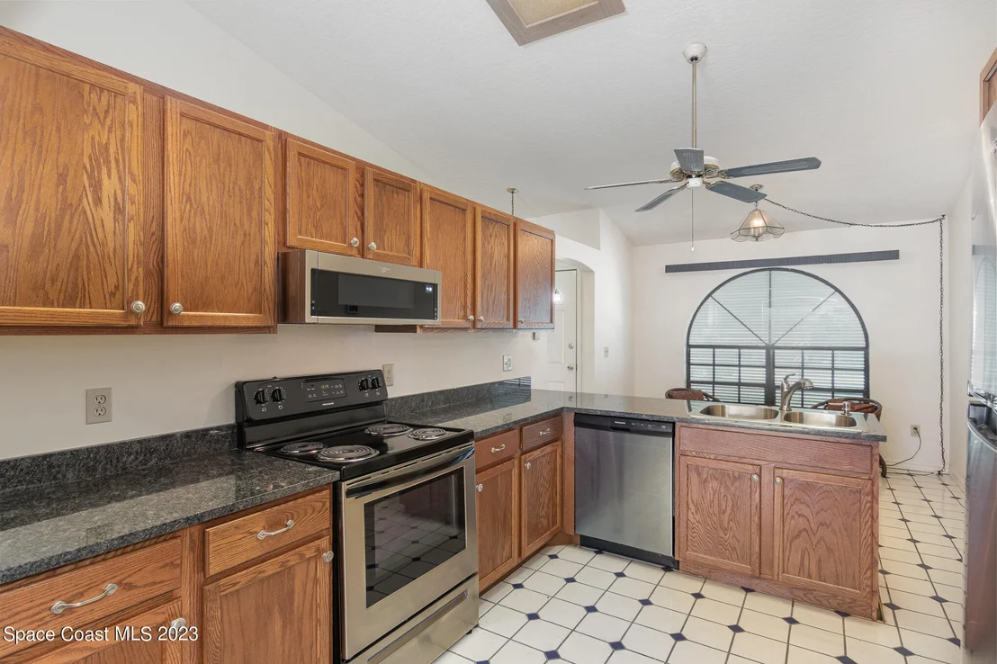 Photo of 1709 Palm Ridge Road