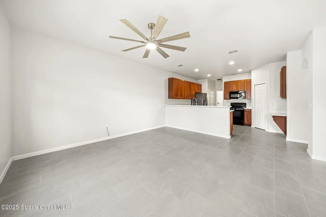 Photo of 3202 Arden Circle E