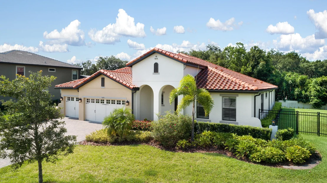 Photo of 5220 Waterside Vista Lane